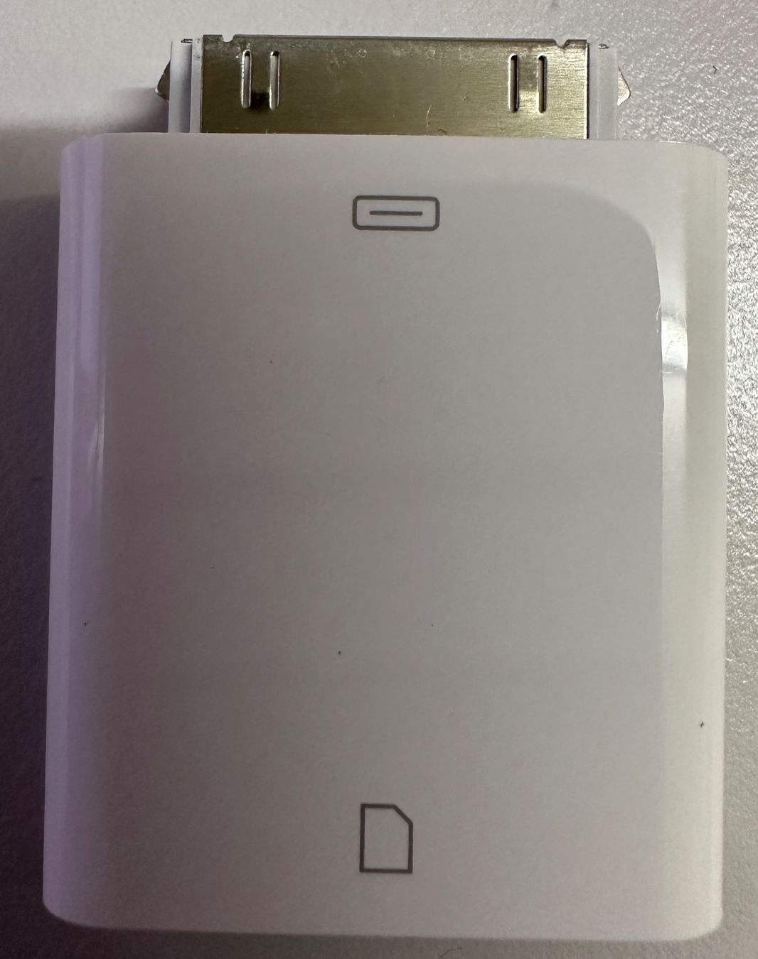 Apple Lettori di schede: Apple Model A1362 - Legacy SD card adapter – Nuovo (secondo la descrizione) da fribourg venduto da gatoa 1