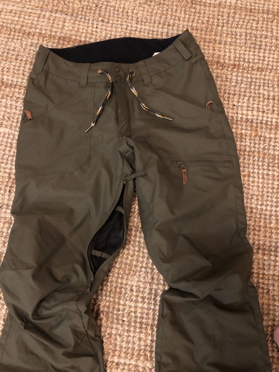Roxy Pantaloni: Damen Skihose Roxy Gr. S olive  – Nuovo (secondo la descrizione) da Basel venduto da MrsMiri 2