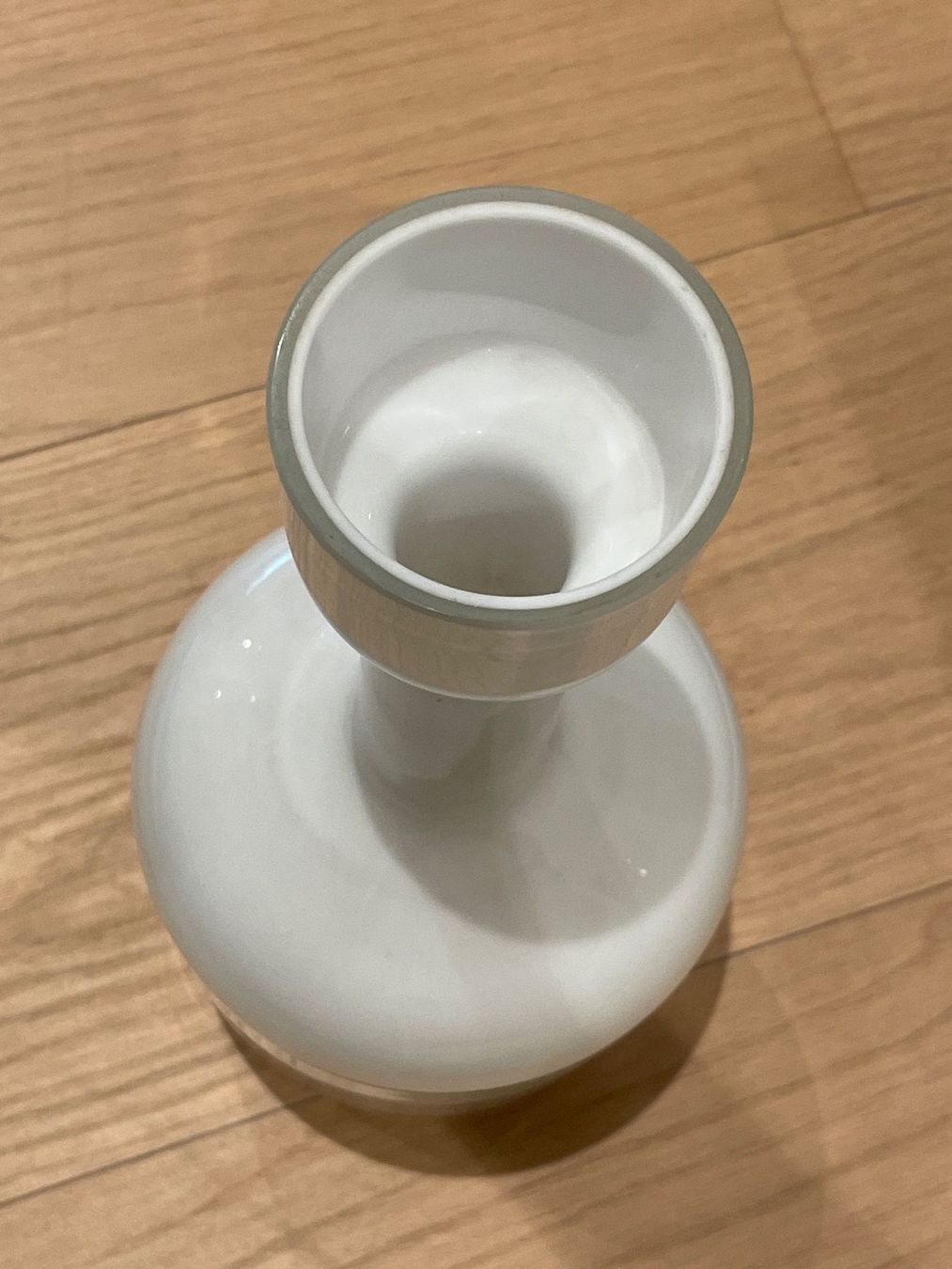 Vasi & Recipienti: Glasvase Opalglas-Optik (weiss) – Usato da Zürich venduto da plumita 3