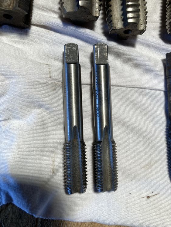 Tous les outils: Gewindeschneider – D'occasion à Wetzikon ZH par Rescanv6 3