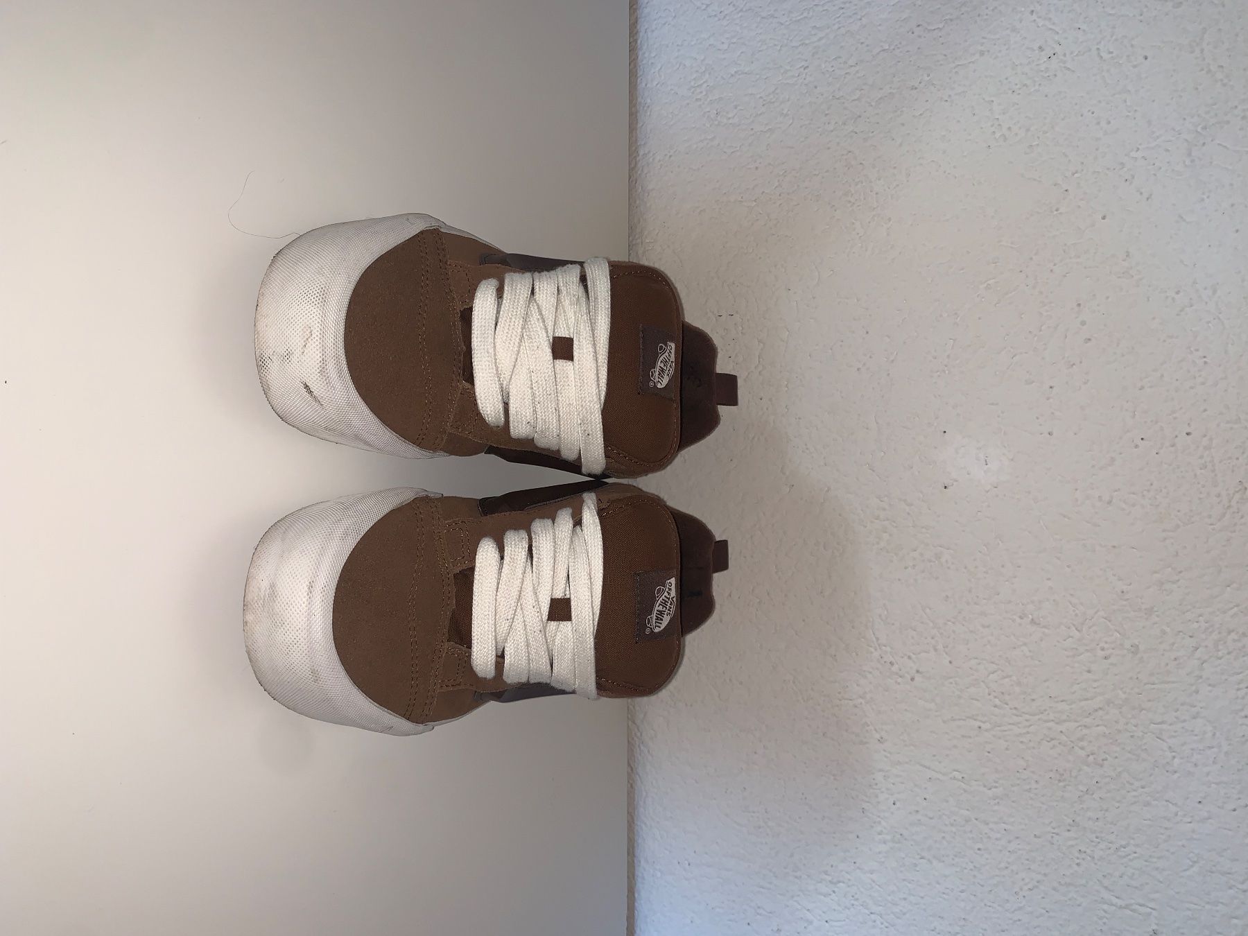 Vans Scarpe da uomo: Vans knu skool brun/blanc – Usato da Villars-le-Terroir venduto da nat_bb86