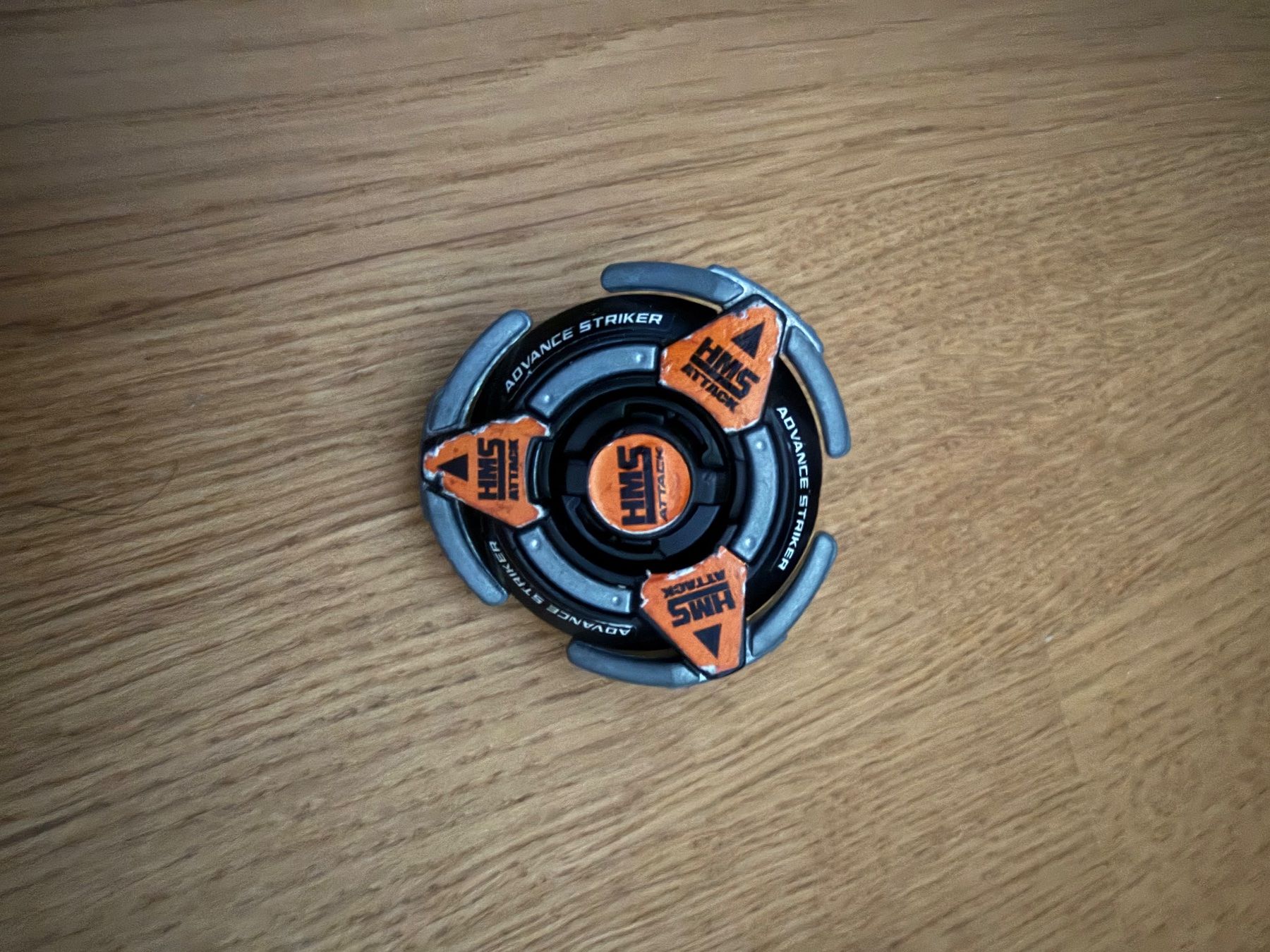 Tomy Giocattoli: TAKARA TOMY BEYBLADE HMS ADVANCE STRIKER – Usato da Stadel venduto da silentjelly
