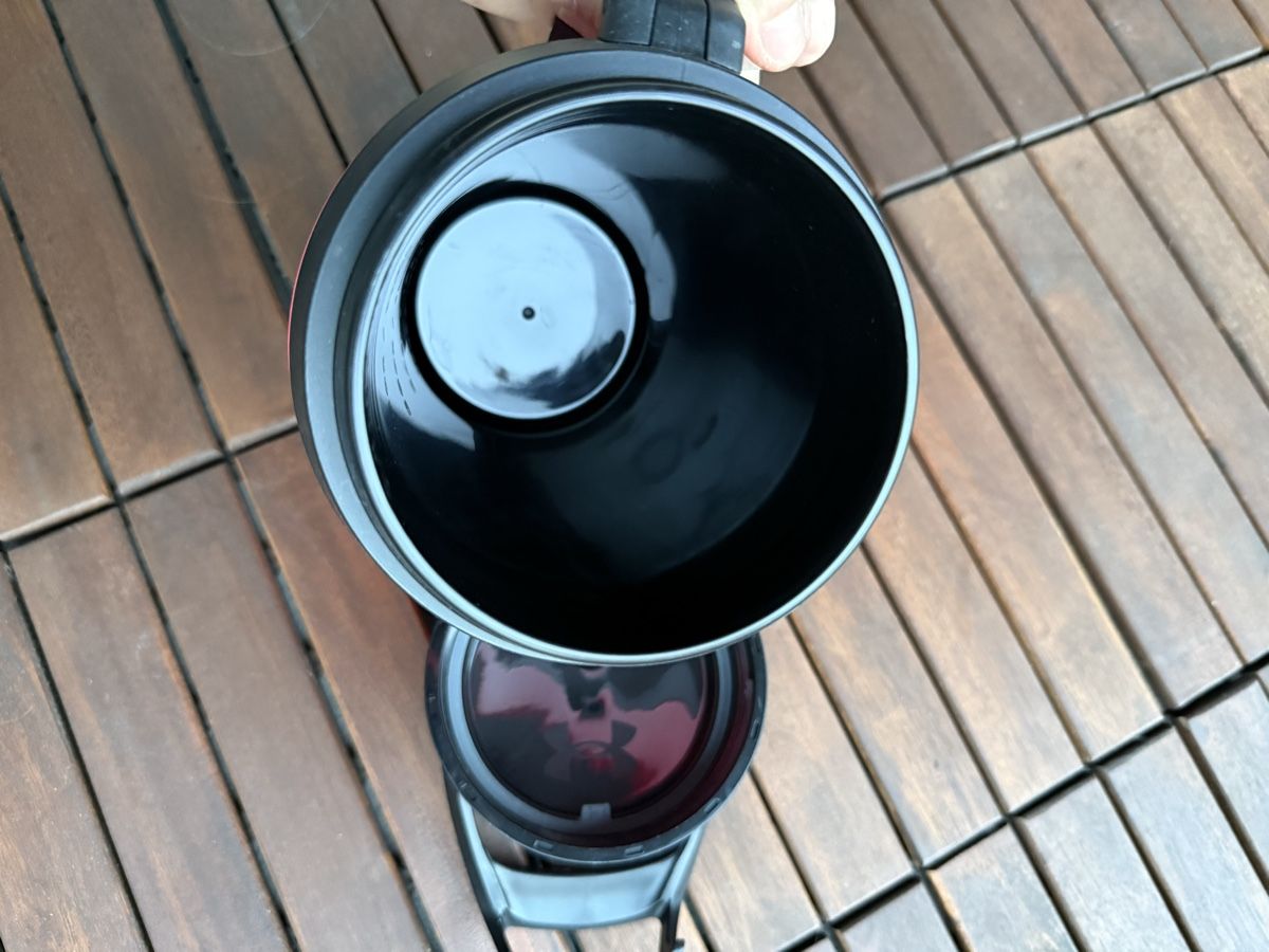 Trinkflaschen & Thermosflaschen: Under Armour Trinkflasche, 1.9 Liter, neu – Neu (gemäss Beschreibung) aus Winterthur von ivule2000 2