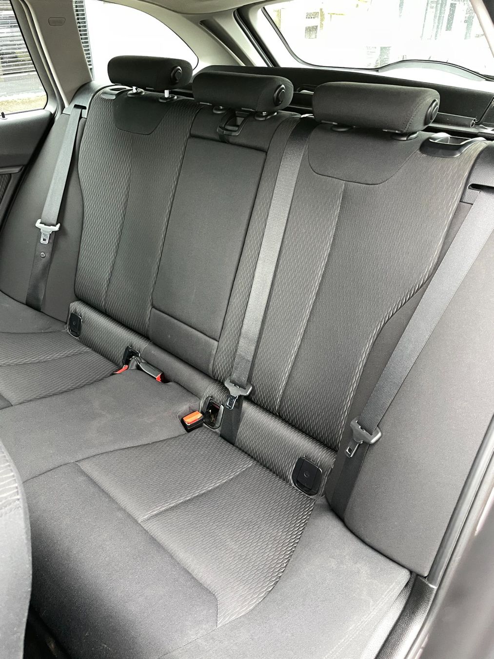 BMW Automobili: BMW 320d Touring – Usato da Schindellegi venduto da GCT_AG_Autos 8
