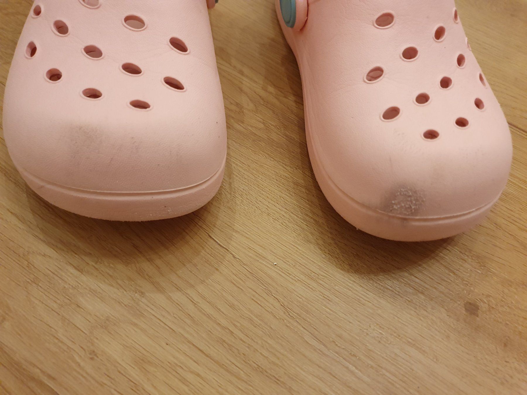 Scarpe per ragazzi: Gummi Clogs, Badeschuhe, Gr. 28, rosa – Usato da Heinrichswil venduto da frankie19860 3