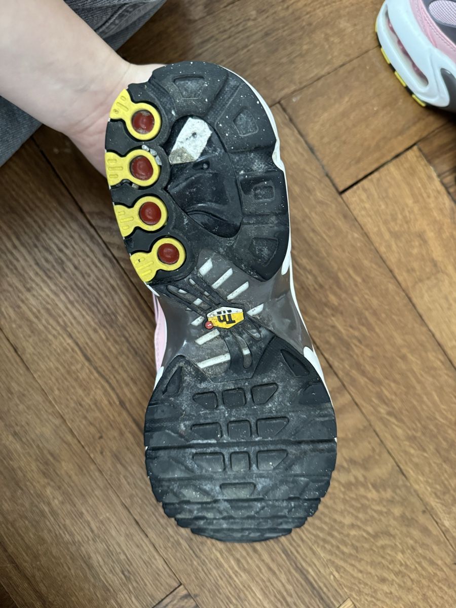 Nike Scarpe da donna: Nike Tn rosa/grau – Usato da Bern venduto da emi_rcd5 5