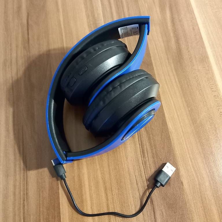 Cuffie: Kabelloser Kopfhörer, neu – Usato da Wattwil venduto da Rainbow412 1