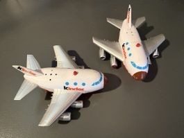Kinder Flugzeug Spielzeug 2er Set 1995 guter Zustand