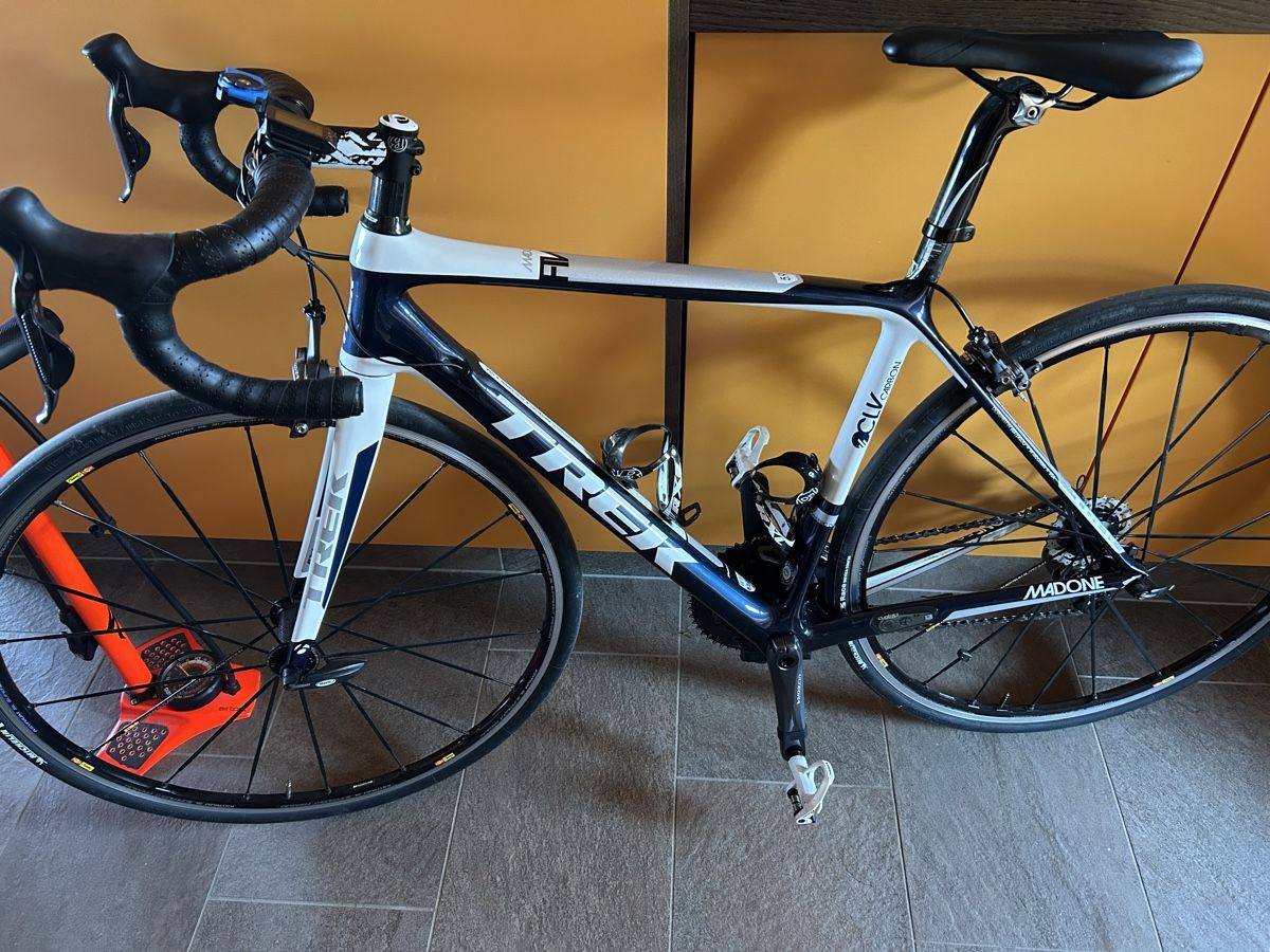 Trek Vélos: Trek Madone Ultegra Di2 taille S – D'occasion à Leysin par Pierrebrow 1