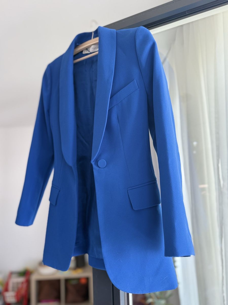 Zara Completi & Tailleur: Blazer Zara  – Nuovo (secondo la descrizione) da Fribourg venduto da charlieeee