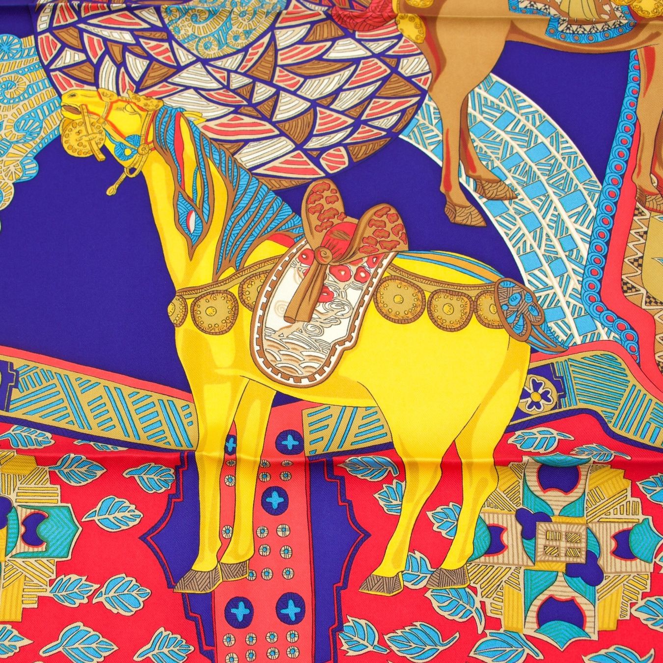 Hermès Foulard & Sciarpe: Hermès Carré "Art des Steppes" blau – Usato da Binningen venduto da Designerlabels 7