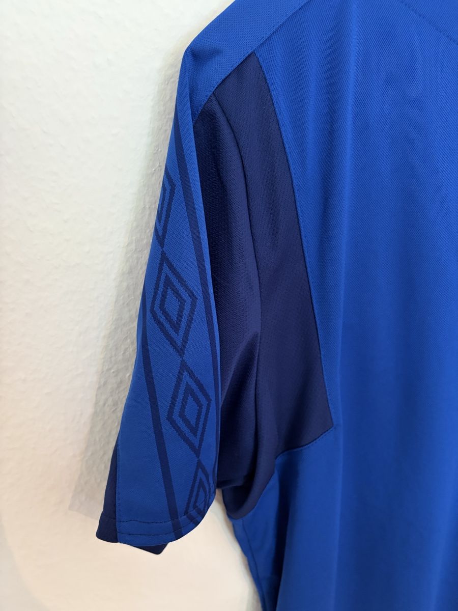 Umbro Canottiere & Pantaloni: Everton 2017/18 Heimtrikot (M) – Nuovo e nell'imballaggio originale da Basel venduto da Ringolero 1