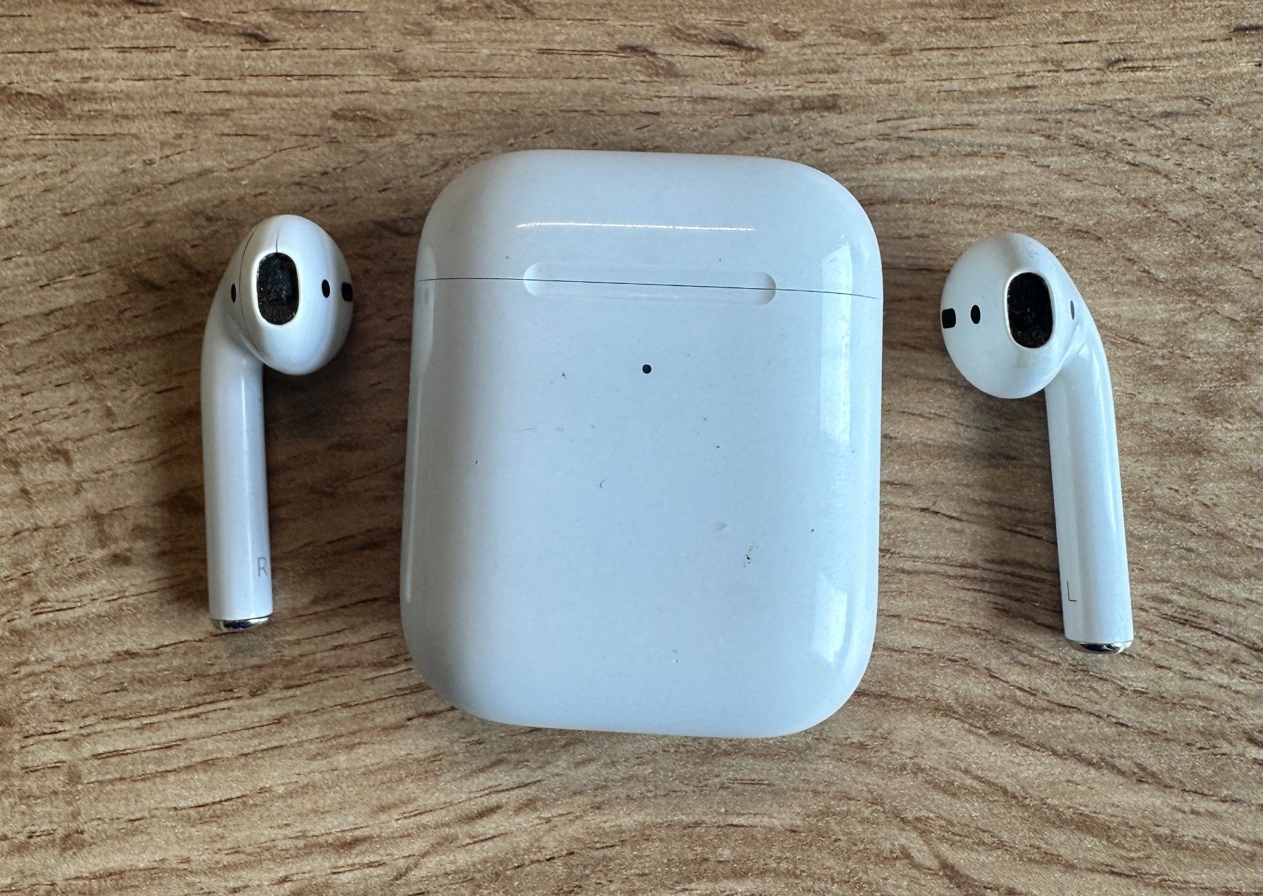 Apple Casques audio: Apple AirPods A2031 – Défectueux à Buchrain par Pranic 1