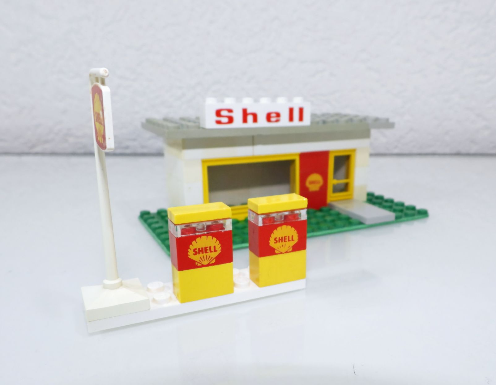 Lego Kit di costruzioni: LEGO CLASSIC 648 SHELL TANKSTELLE – Usato da Turbenthal venduto da Ddanuh 4
