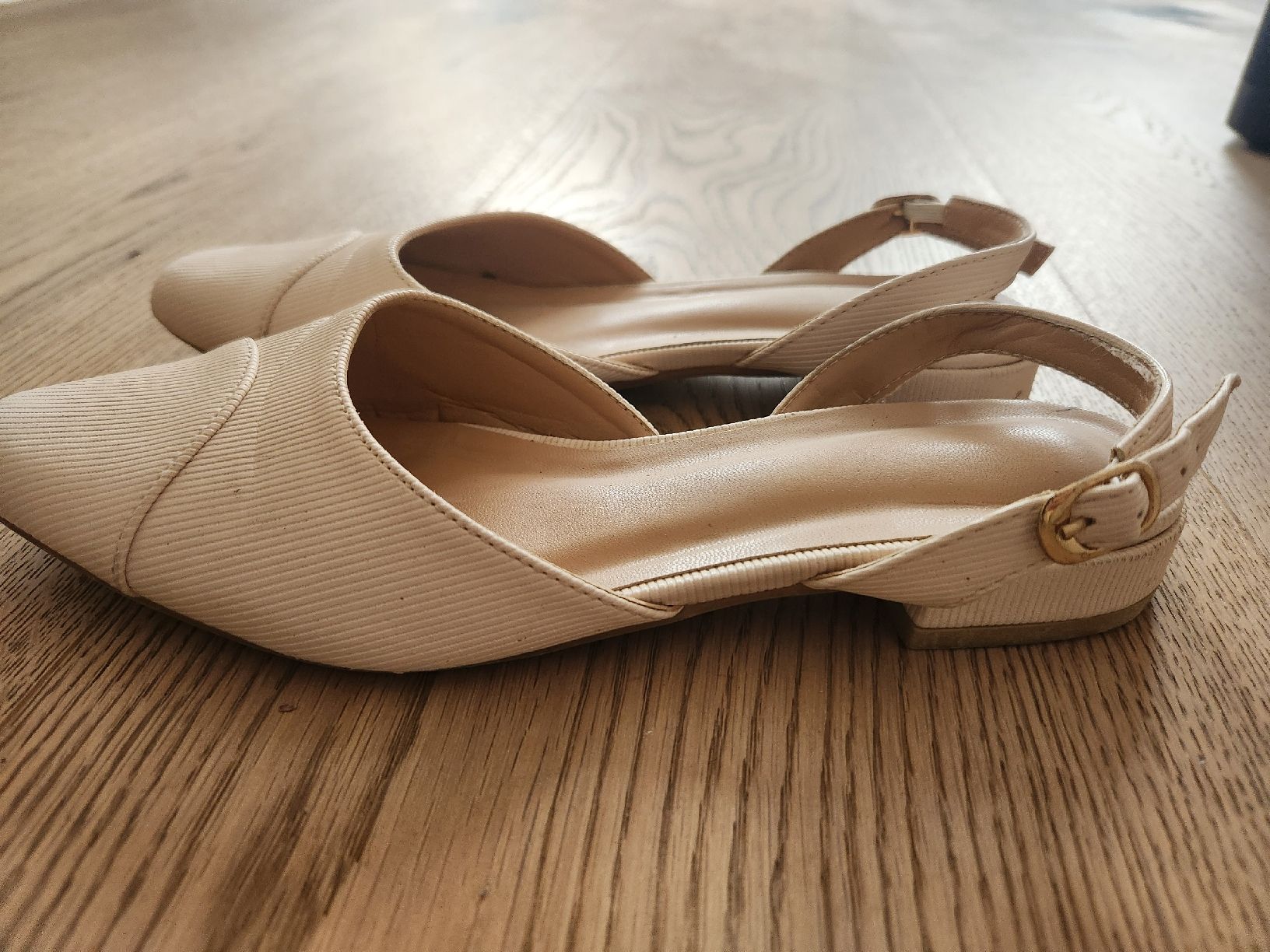 Scarpe da donna: Sandals size 36 – Usato da Zürich venduto da ker_l5wm 1