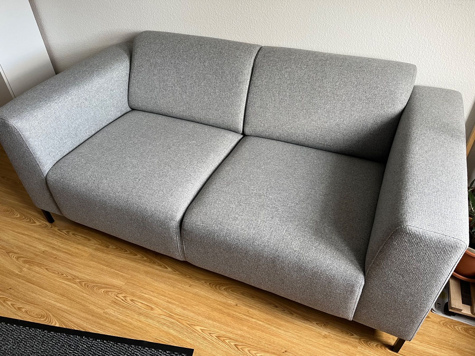 Micasa Sofas: Sofa – Neuf (Voir description) à Faoug par metropark 1