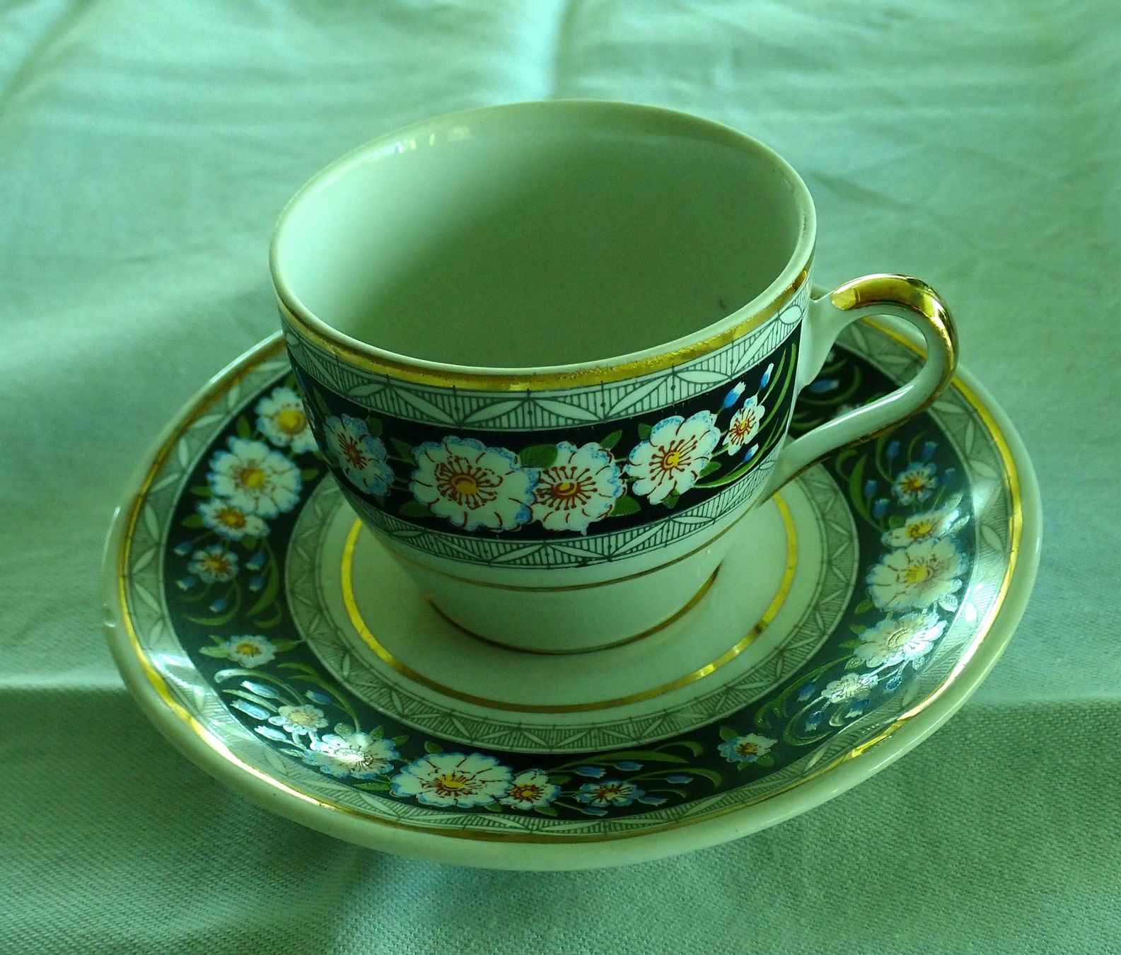 Set di piatti: Espressotassen mit Untertassen – Usato da Gunzgen venduto da 4you_only 1
