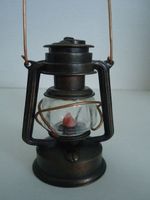PLAY ME Bleistiftspitzer „STURMLAMPE“
