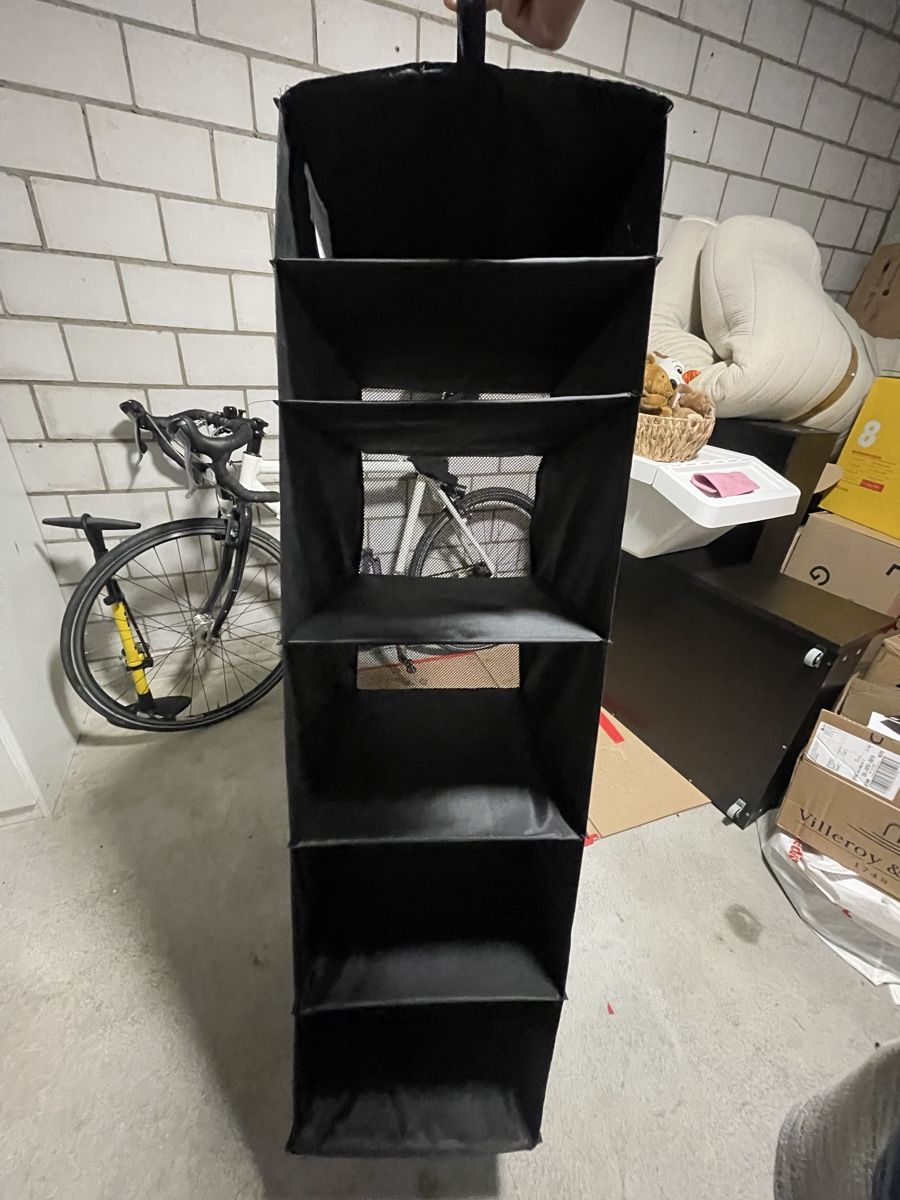 Ikea Garderobe: Hängeaufbewahrung schwarz 5 Fächer – Gebraucht aus Kloten von dba_w6kf