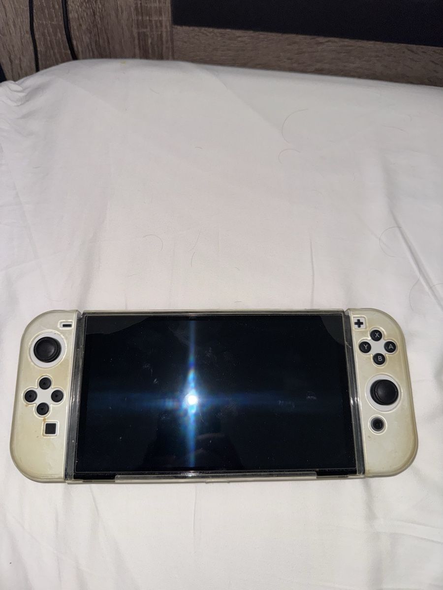 Nintendo Konsolen: Nintendo Switch OLED model – Gebraucht aus Kreuzlingen von kan_9w8k 4