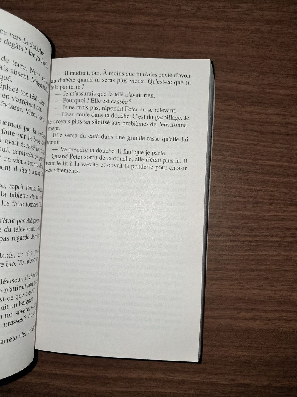 Libri: Etat d'urgence de michael Crichton – Usato da Le locle venduto da juliensaran 1