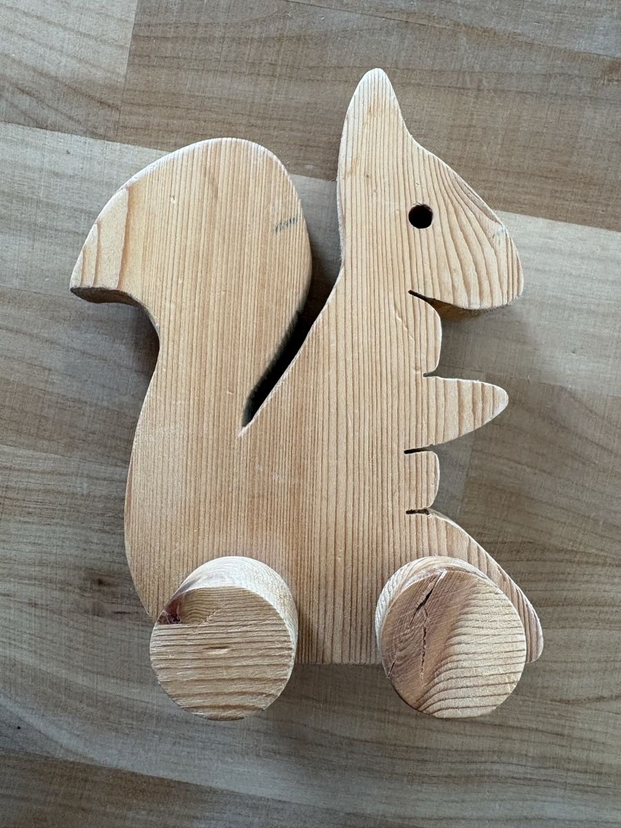 Tutte le decorazioni: Holz Figur mit Räder / Eichhörnchen – Usato da Rümlang venduto da SchumBru10 3