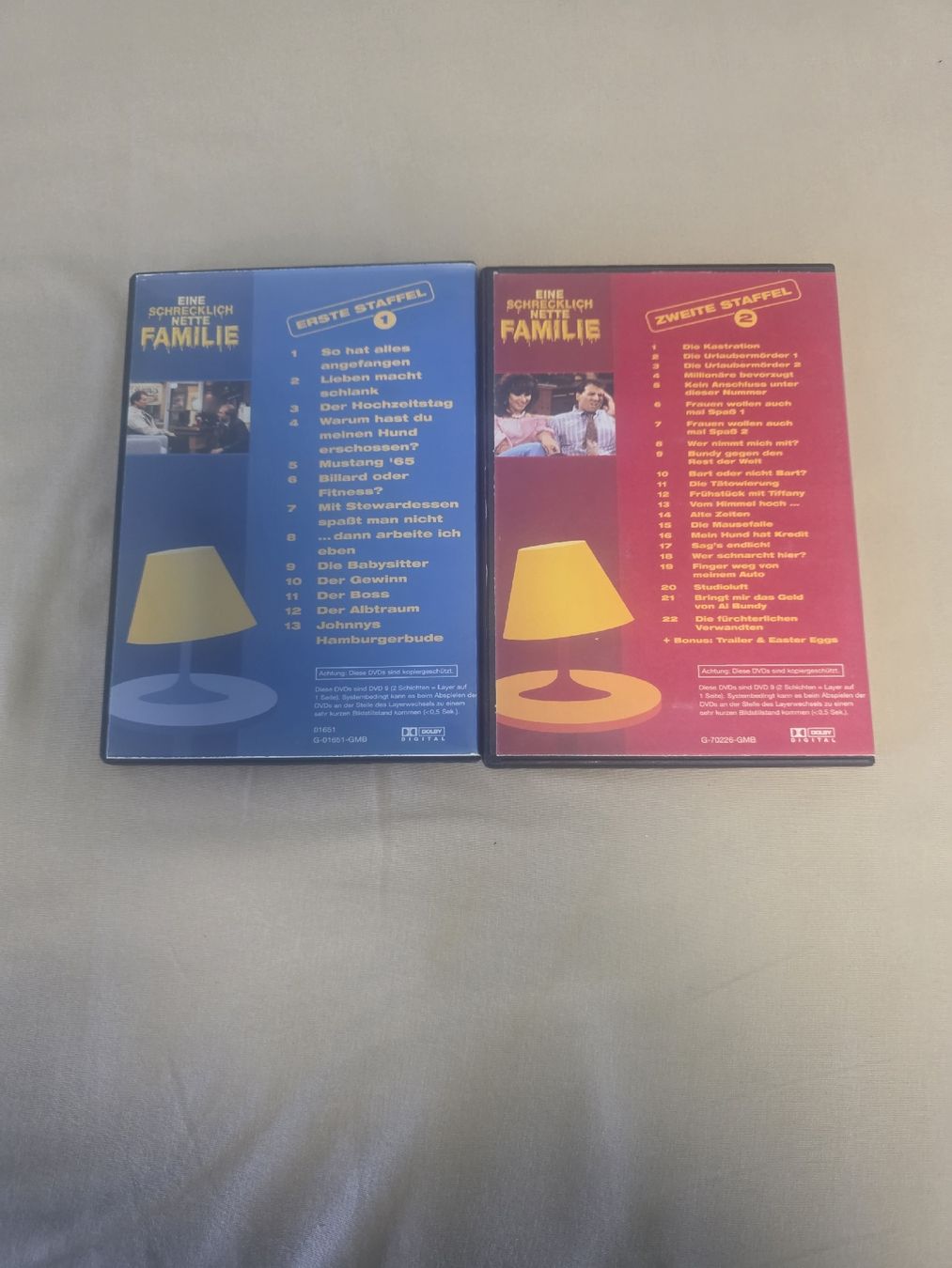 Tutti i DVDs: Eine schrecklich nette Familie DVDs 1 & 2, – Usato da Klingnau venduto da tom_rd6b 1