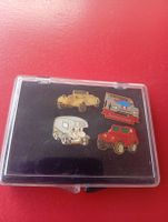 4 Pins Auto Motive im Etui verschiedene Modelle vorhanden.