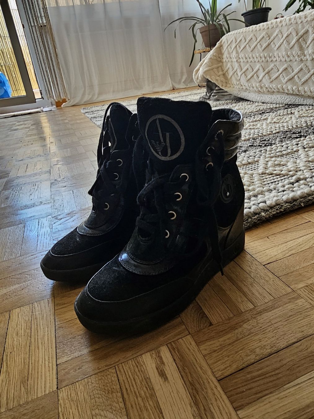 Armani Chaussures femmes: armani – Neuf (Voir description) à Nidau par cinZanoo