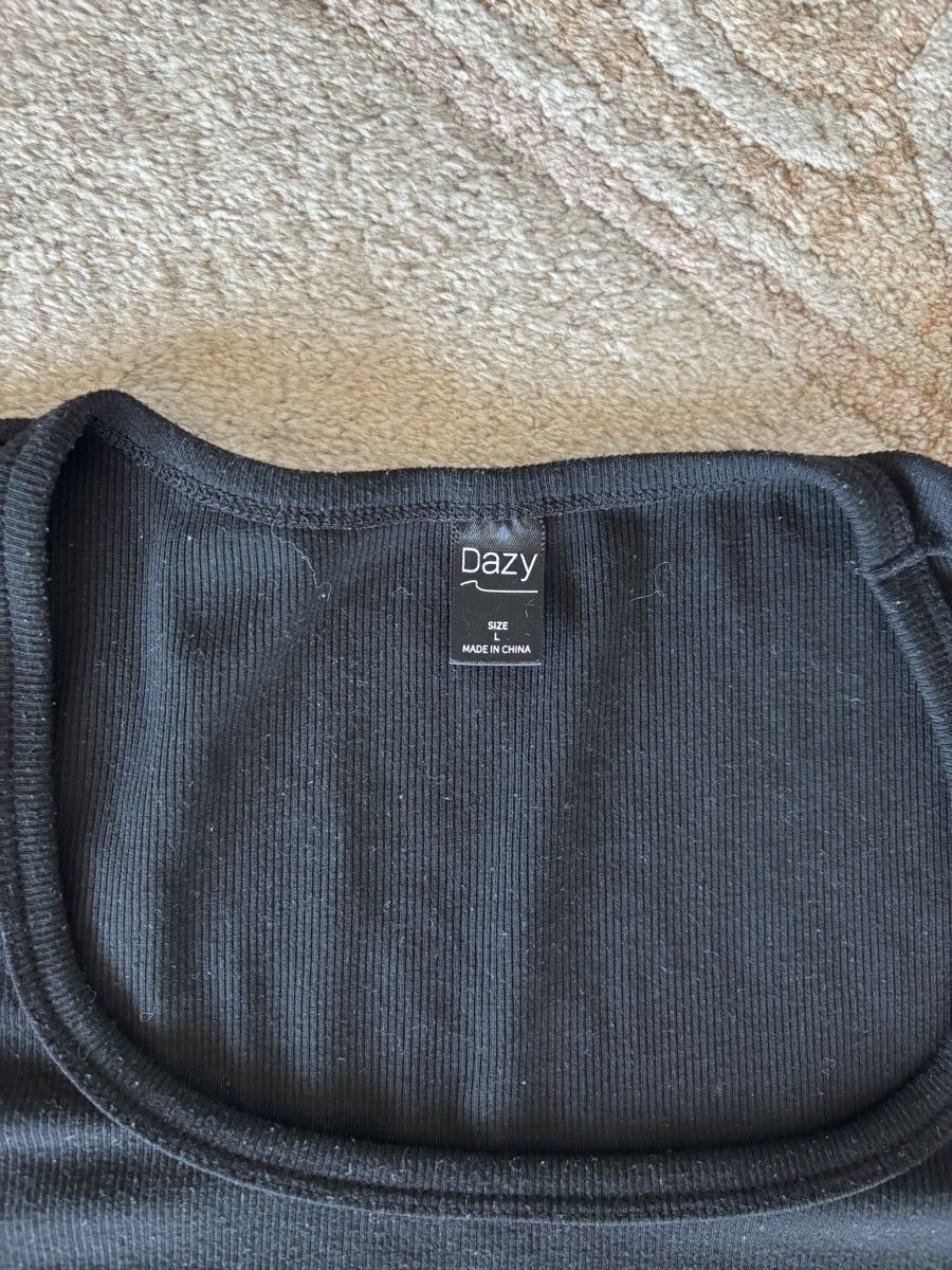 Tops: Top – D'occasion à Eggersriet par car_w5cl 1