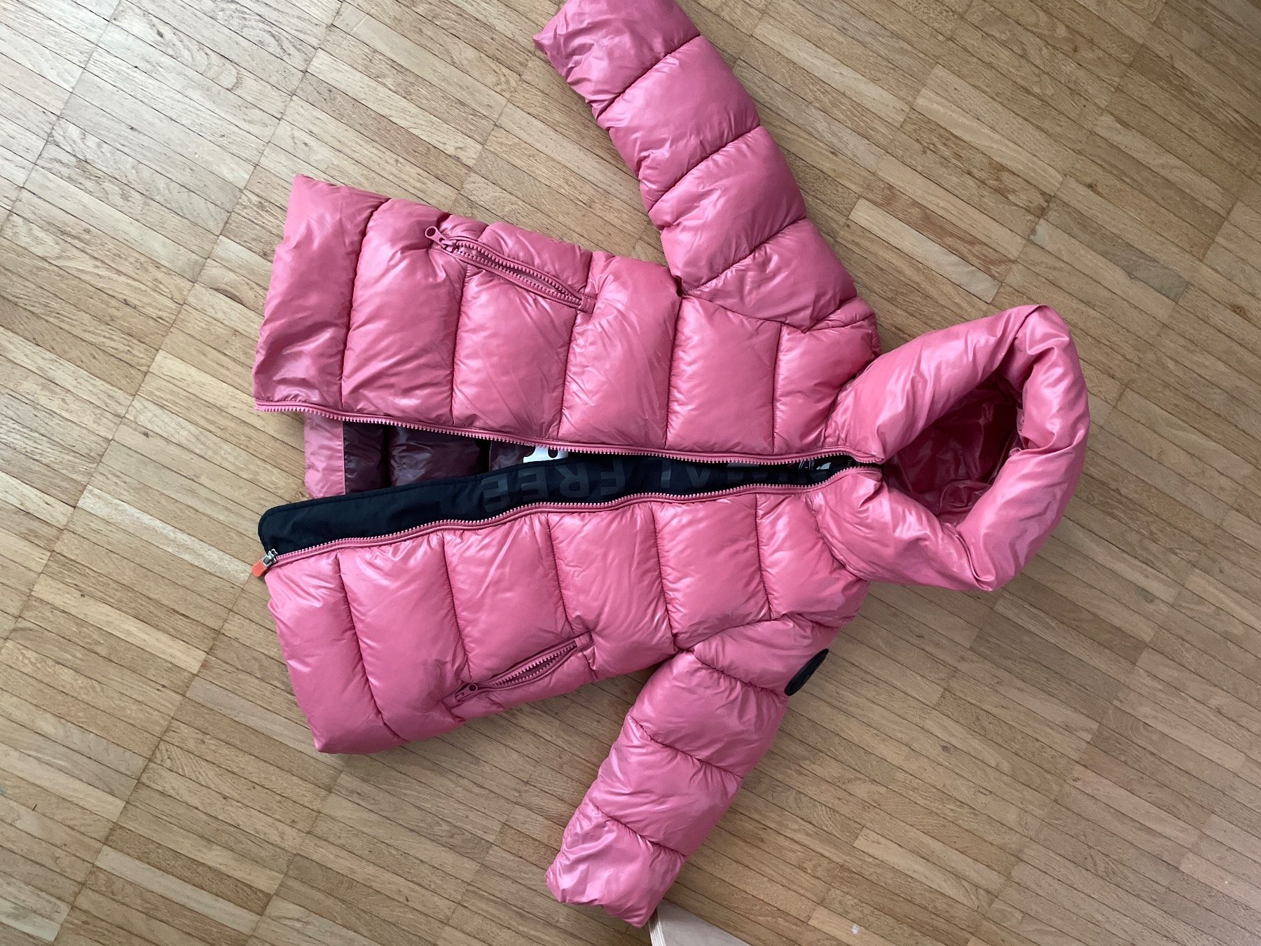 Save the duck Giacche & Cappotti: Rosa Winterjacke Save the Duck, 4 Jahre – Usato da Brüttisellen venduto da Setri