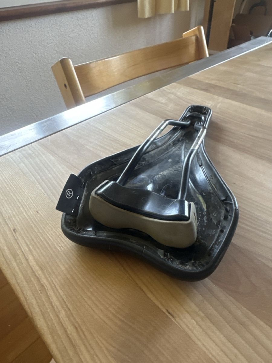 Pièces détachées: Sattel SQlab active cromo rail 13cm  – D'occasion à Aeugst am Albis par redrobin 1