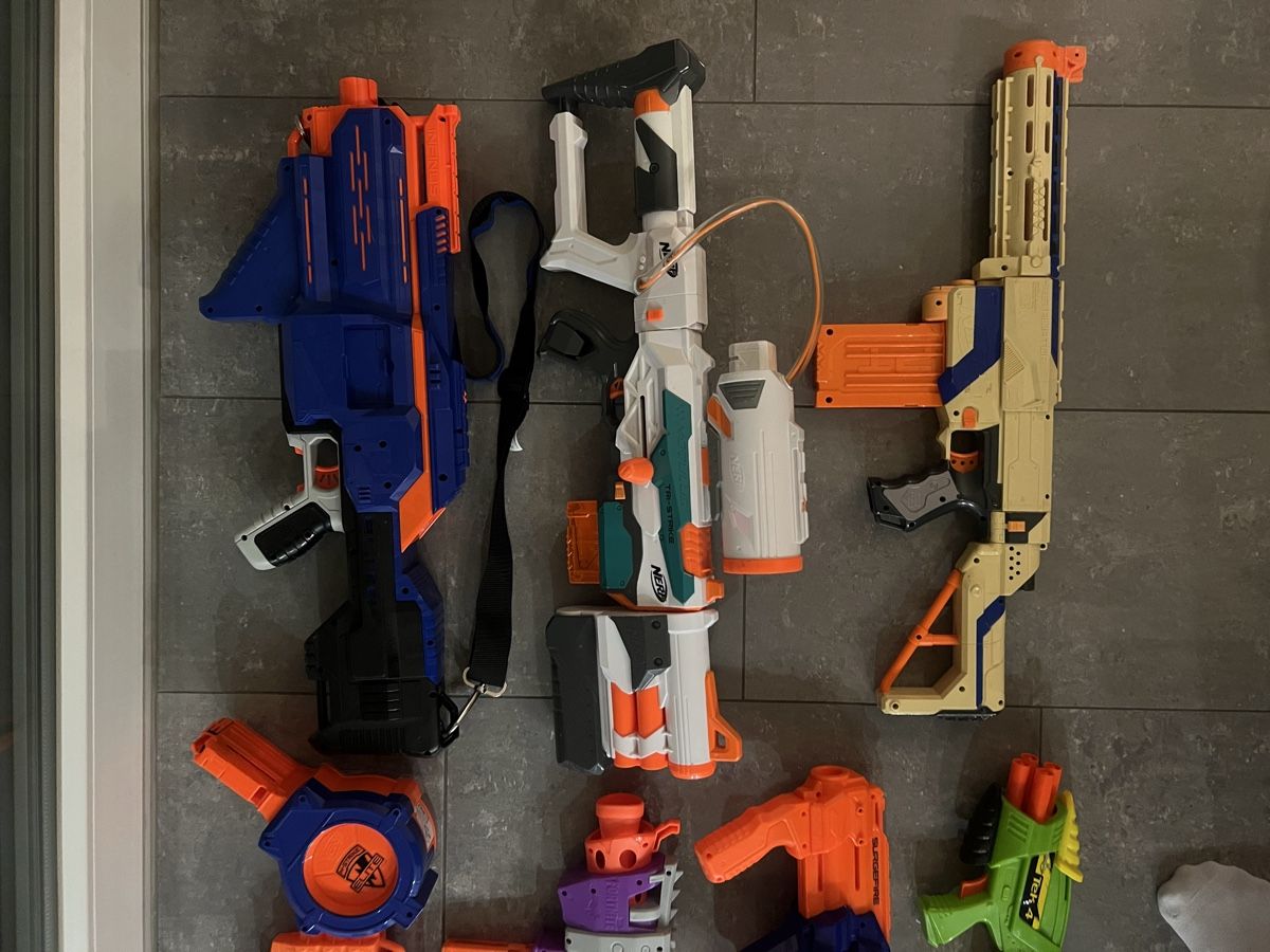 Nerf Jouets: Nerf Riesenpaket – D'occasion à Würenlingen par Isa750 1
