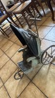 Antiker Puppenwagen