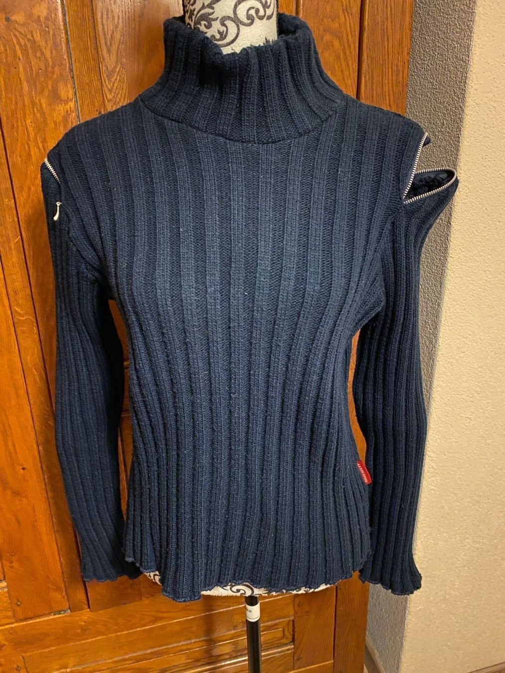 Maglioni & Felpe: Pull-over Miss Sixty T-L Neu – Nuovo (secondo la descrizione) da Porrentruy venduto da SYANKA 2