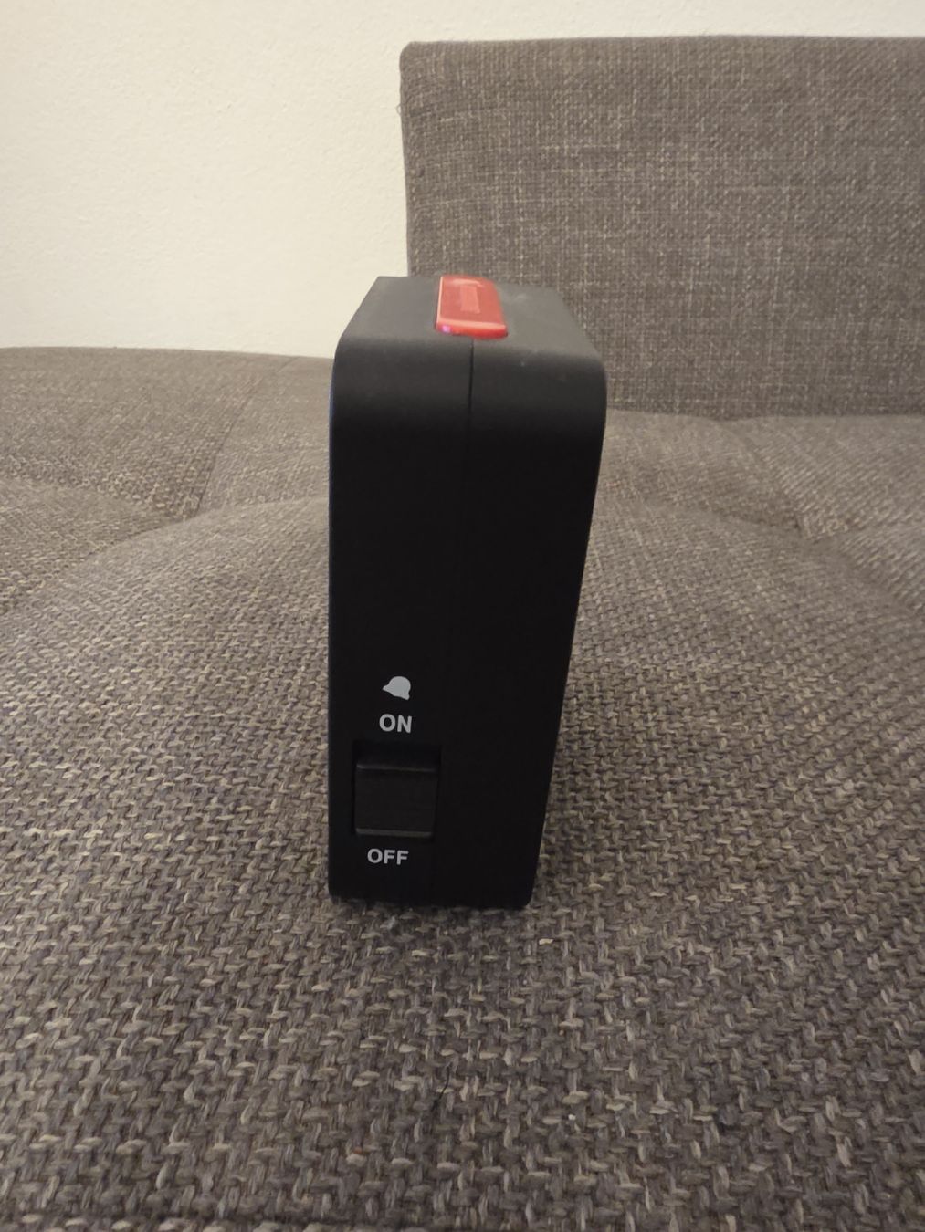 Sveglie: Funkwecker TFA Dostmann schwarz analog digital  – Nuovo (secondo la descrizione) da Felben-Wellhausen venduto da Darameo 1