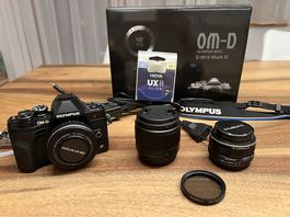 Olympus OM-D E-M10 Mark IV  neuwertiges Komplettset