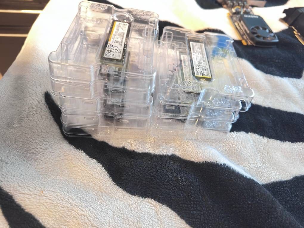 Dischi rigidi: SSD M.2 512 GB  – Usato da Schaffhausen venduto da ste_8j55 2