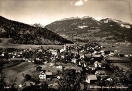 Rhäzüns (Graub.) mit Ringelspitz
