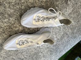 Turnschuhe