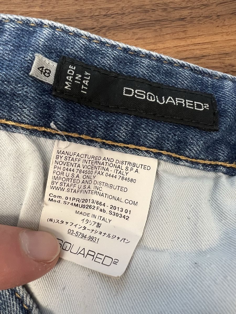 Dsquared2 Jeans: Dsquared Shorts - Grösse 48 – Gebraucht aus Zürich von adi_9b9f 4
