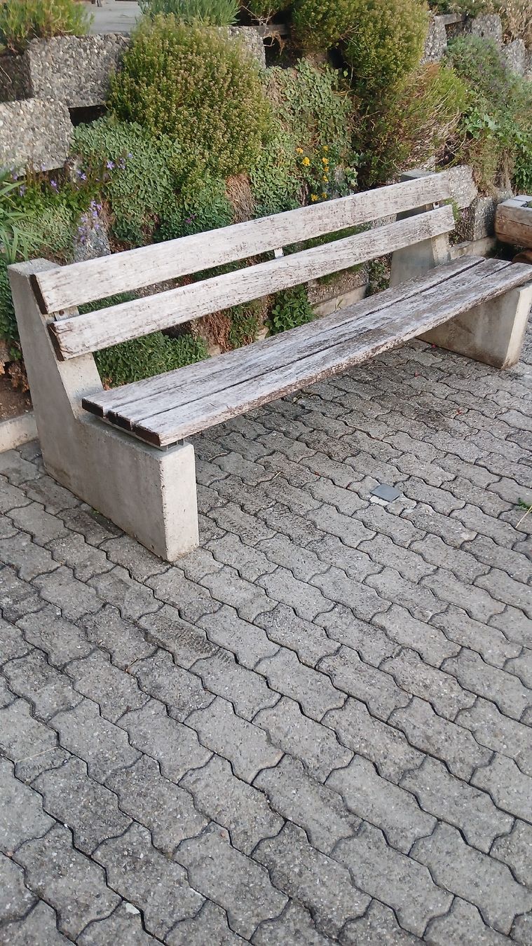 Bänke: Bank  – Gebraucht aus Homberg b. Thun von jon_mp8f