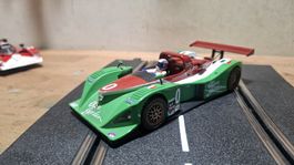 Slotcar Lola B2K-10