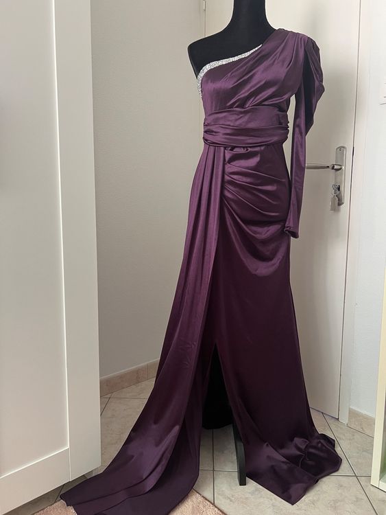 Robe de soir?�e longue violet fonc?� - tr?�s ?�l?�gante ?� porter (Neu (gem?�ss Beschreibung)) in 