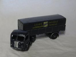 DINKY TOYS TRACTEUR PANHARD  SNCF  BESPIELT