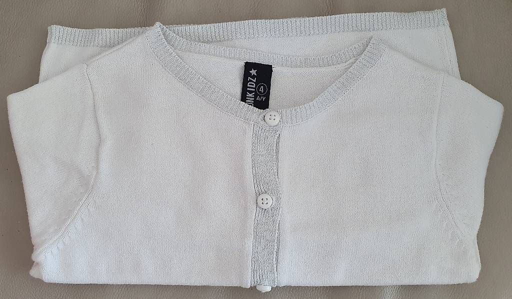 Altro abbigliamento per bambino: Gilet enfant 4 ans – Usato da Prilly venduto da jmf1970