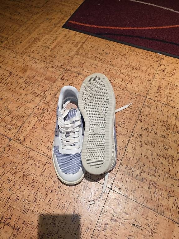 Nikin Scarpe da donna: Nikin Schuhe Grösse 37 – Nuovo (secondo la descrizione) da Ennetbaden venduto da hey07