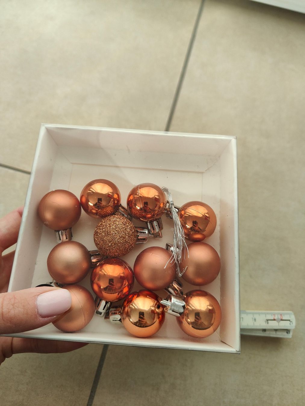 Alle Dekorationen: Mini Weihnachtskugeln – Neu und originalverpackt aus Rickenbach b. Wil von Beautiful.Things 3