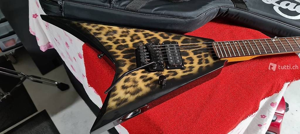 Musikinstrumente: E-Gitarre Lag, Vintage Alles original !!!!! – Gebraucht aus Wallisellen von Roci1 2