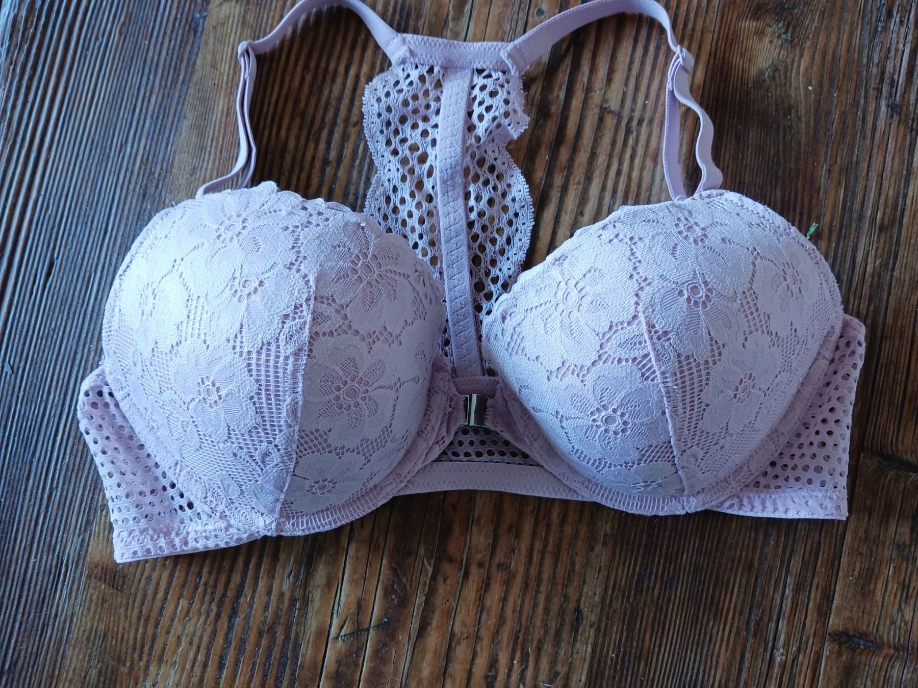 Lascana Altra biancheria intima: Lascana BH 85 B – Usato da Riedholz venduto da bri_fr7s